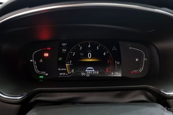 2021 Renault Samsung SM6 с пробегом 69 739 км