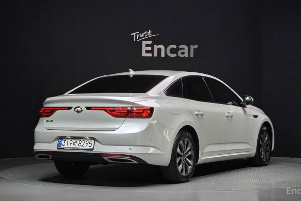 2022 Renault Samsung SM6 с пробегом 42 368 км