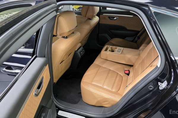 2022 Renault Samsung SM6 с пробегом 47 298 км