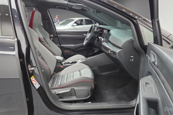 2022 Volkswagen Golf с пробегом 44 673 км