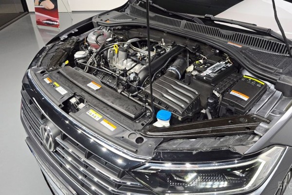 2021 Volkswagen Jetta с пробегом 100 283 км