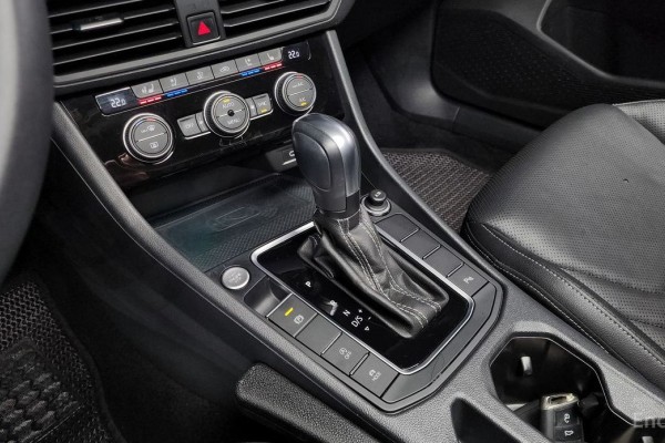 2021 Volkswagen Jetta с пробегом 77 978 км