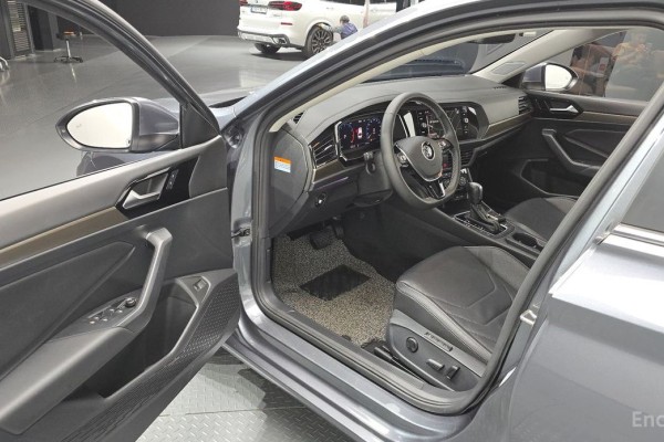 2021 Volkswagen Jetta с пробегом 100 283 км