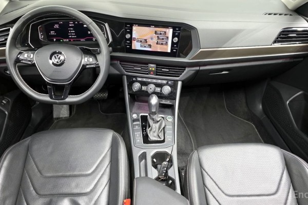 2021 Volkswagen Jetta с пробегом 46 045 км