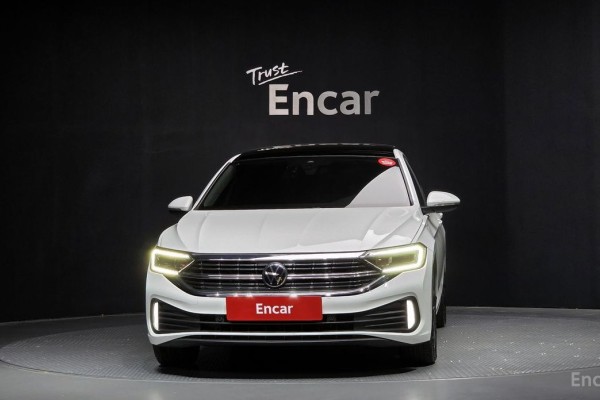 2022 Volkswagen Jetta с пробегом 31 210 км