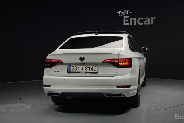 2021 Volkswagen Jetta с пробегом 49 106 км