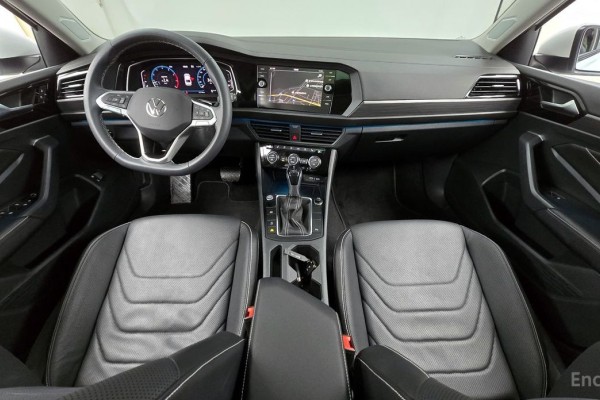 2022 Volkswagen Jetta с пробегом 31 210 км