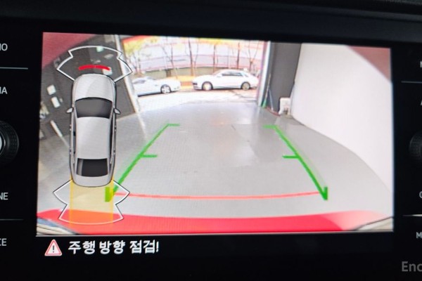 2022 Volkswagen Jetta с пробегом 42 284 км