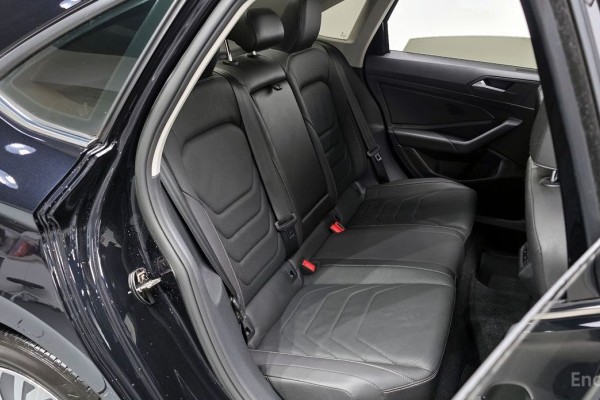 2021 Volkswagen Jetta с пробегом 65 096 км