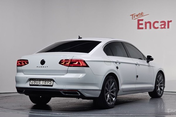 2022 Volkswagen Passat с пробегом 81 295 км