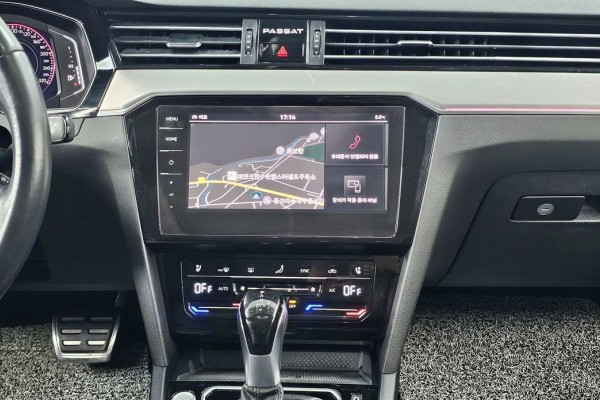 2022 Volkswagen Passat с пробегом 81 295 км