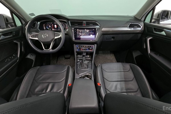 2022 Volkswagen Tiguan с пробегом 24 720 км