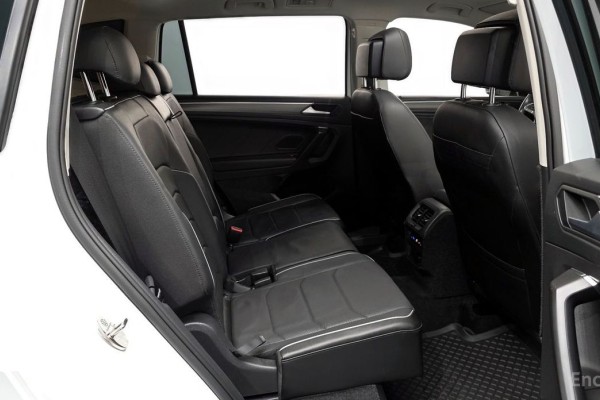 2022 Volkswagen Tiguan с пробегом 32 025 км