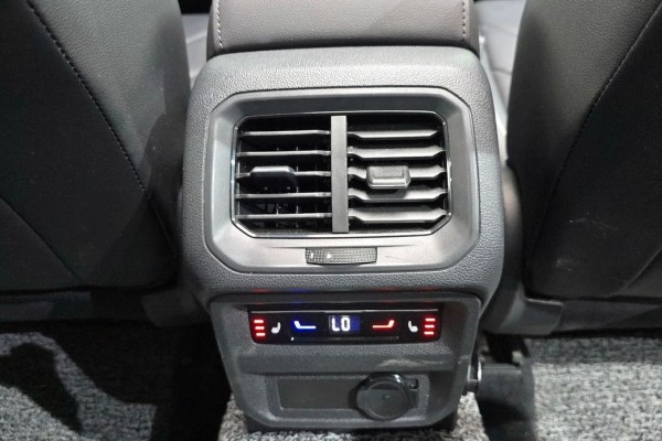 2022 Volkswagen Tiguan с пробегом 24 720 км