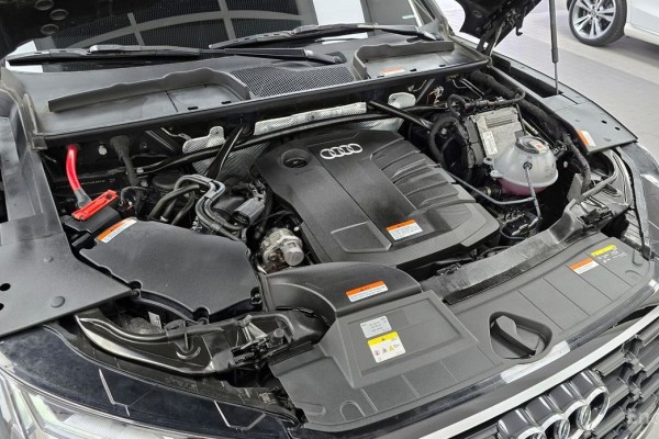 2023 Audi Q5 с пробегом 67 337 км