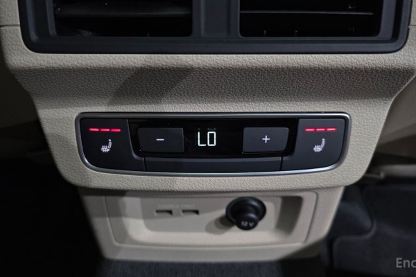 2023 Audi Q5 с пробегом 20 636 км