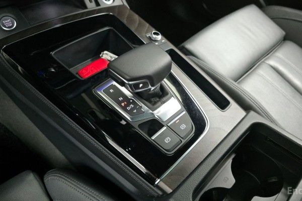 2023 Audi Q5 с пробегом 67 337 км