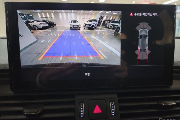 2023 Audi Q5 с пробегом 29 000 км