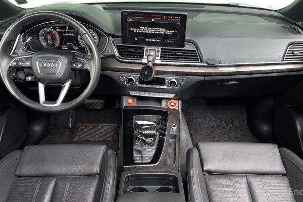 2023 Audi Q5 с пробегом 42 335 км