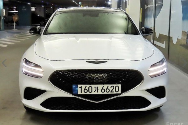 2022 Genesis G70 с пробегом 64 833 км