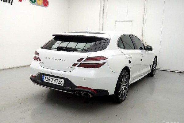 2022 Genesis G70 с пробегом 127 565 км