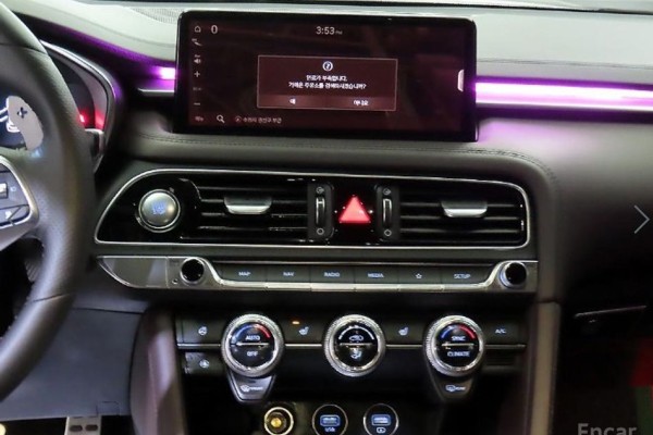 2022 Genesis G70 с пробегом 64 833 км