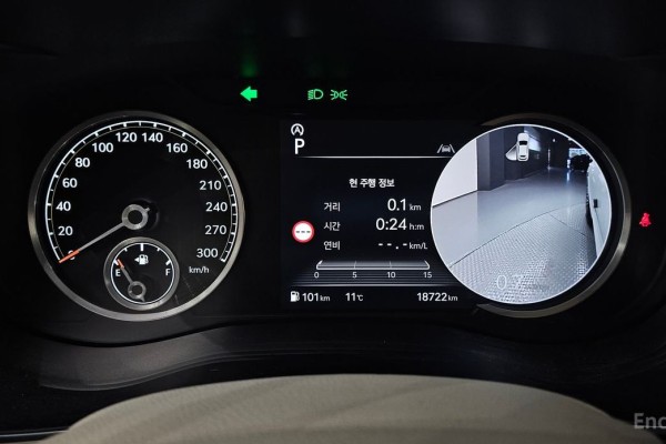 2023 Genesis G70 с пробегом 18 722 км