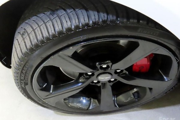 2022 Genesis G70 с пробегом 64 833 км