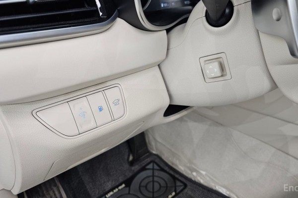 2023 Genesis G70 с пробегом 18 722 км