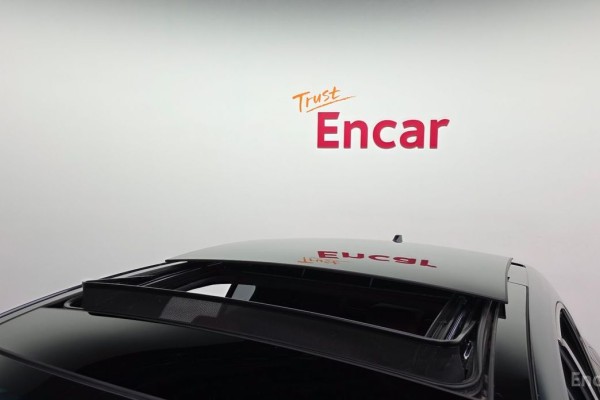 2022 Genesis G70 с пробегом 49 999 км