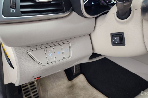 2022 Genesis G70 с пробегом 54 390 км