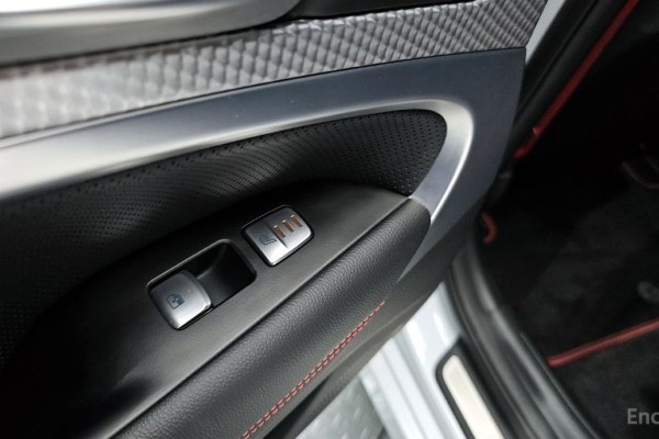 2022 Genesis G70 с пробегом 89 162 км