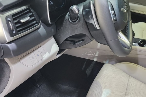 2023 Genesis G70 с пробегом 22 078 км