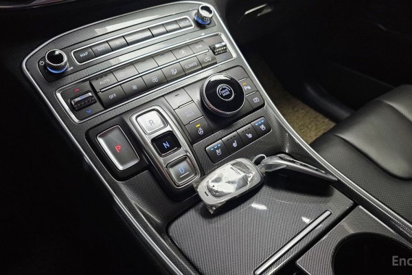 2022 Hyundai Santa Fe с пробегом 139 369 км