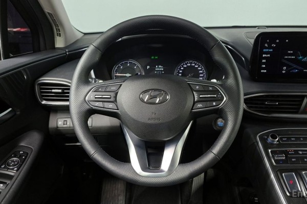 2021 Hyundai Santa Fe с пробегом 129 965 км