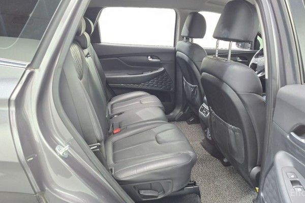 2021 Hyundai Santa Fe с пробегом 65 878 км