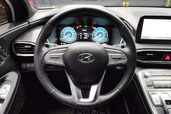 2021 Hyundai Santa Fe с пробегом 99 656 км