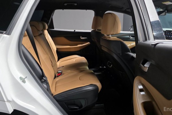 2021 Hyundai Santa Fe с пробегом 116 781 км