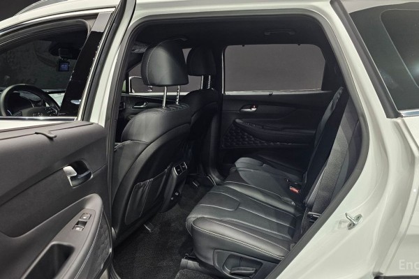 2021 Hyundai Santa Fe с пробегом 51 760 км