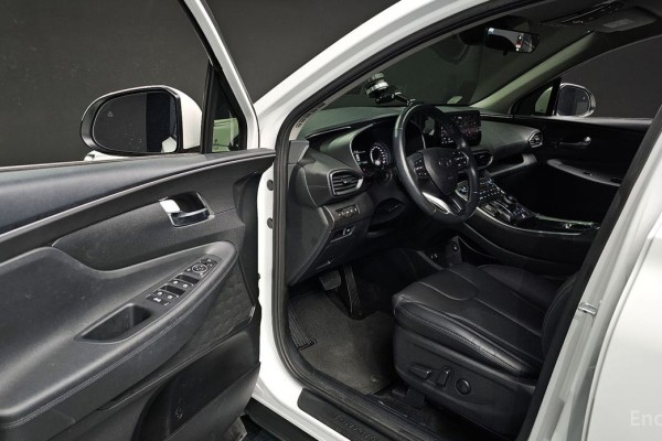 2022 Hyundai Santa Fe с пробегом 59 901 км