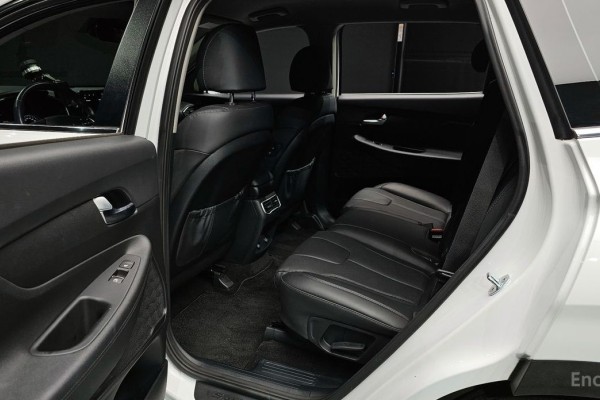 2022 Hyundai Santa Fe с пробегом 59 901 км