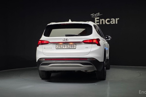 2022 Hyundai Santa Fe с пробегом 96 769 км