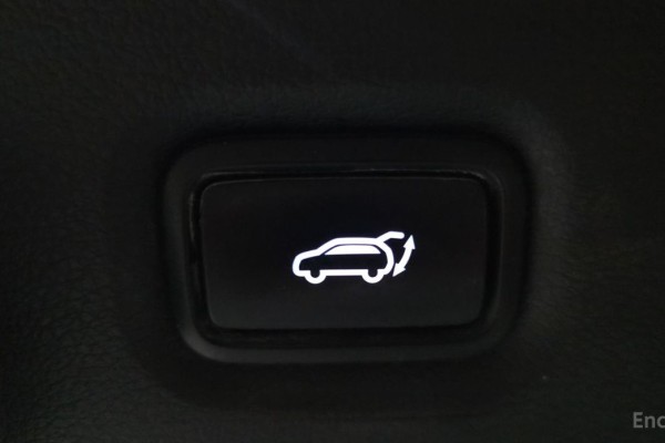 2022 Hyundai Santa Fe с пробегом 96 769 км