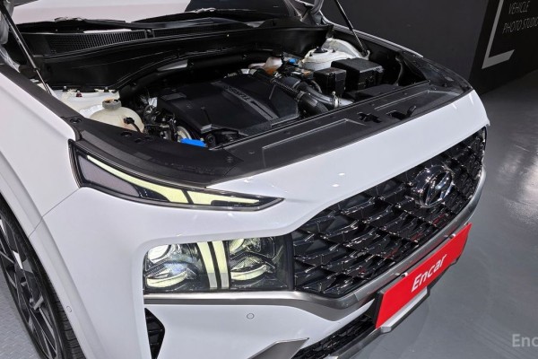 2021 Hyundai Santa Fe с пробегом 56 105 км