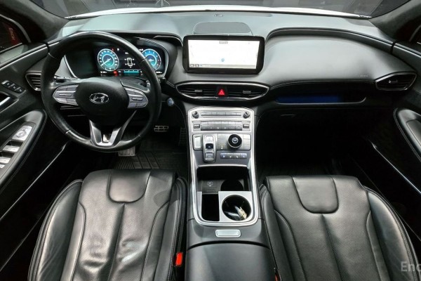 2021 Hyundai Santa Fe с пробегом 56 105 км
