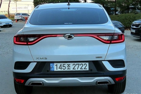 2022 Renault Samsung XM3 с пробегом 100 019 км