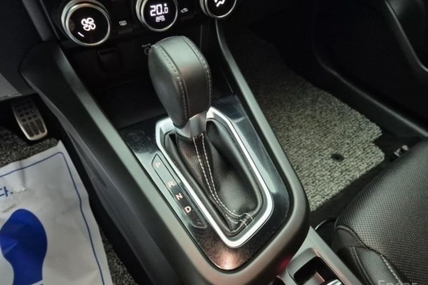 2021 Renault Samsung XM3 с пробегом 35 810 км