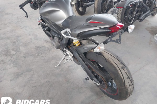 2018 Triumph Street Triple, RS с пробегом 13 502 км