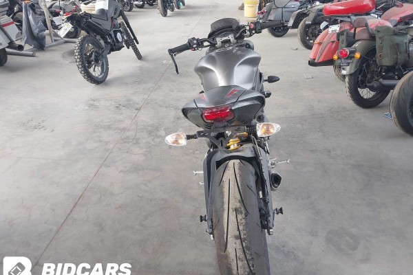 2018 Triumph Street Triple, RS с пробегом 13 502 км