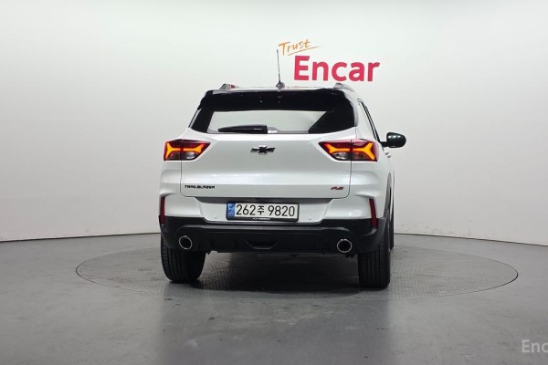 2023 Chevrolet TrailBlazer с пробегом 27 452 км